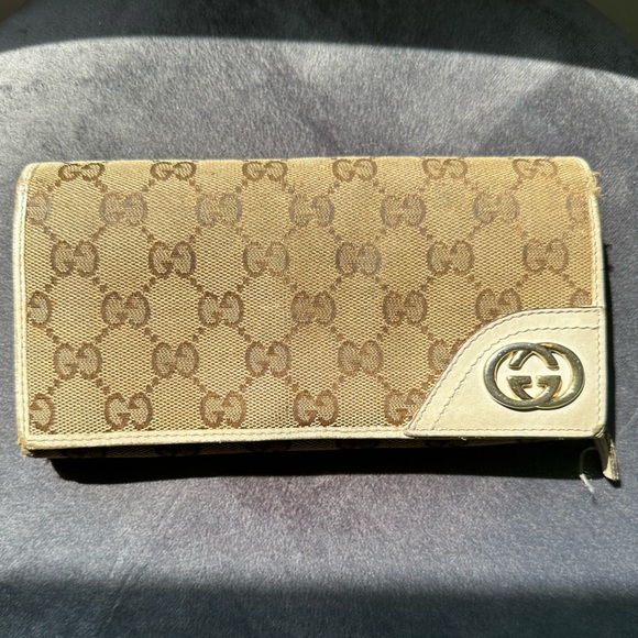 Gucci Handbags - Gucci GG Canvas Continental/Long Wallet — White Leather Silver Hardware Vintage